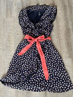 H&M Polka Dot Dress with Ruffle Detail and adjustable Waist Belt, US 4, EUR 34